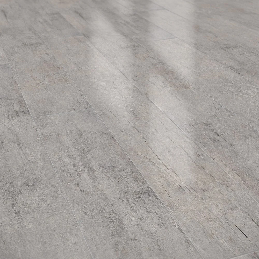 Liberty Floors Arroyo Oak - Lustre 8mm Laminate Flooring (222933) 2 Liberty Floors Arroyo Oak - Lustre 8mm Laminate Flooring (222933) - Image 2