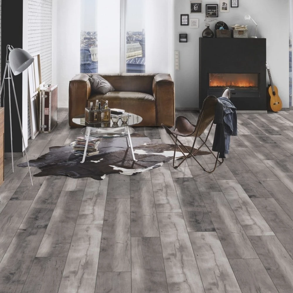 Krono Original Blackwater Oak - Vintage Classic 10mm Laminate Flooring (218071) 1 Krono Original Blackwater Oak - Vintage Classic 10mm Laminate Flooring (218071)