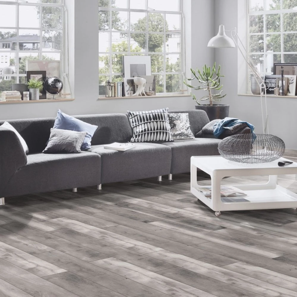 Krono Original Blackwater Oak - Vintage Classic 10mm Laminate Flooring (218071) 8 Krono Original Blackwater Oak - Vintage Classic 10mm Laminate Flooring (218071) - Image 8